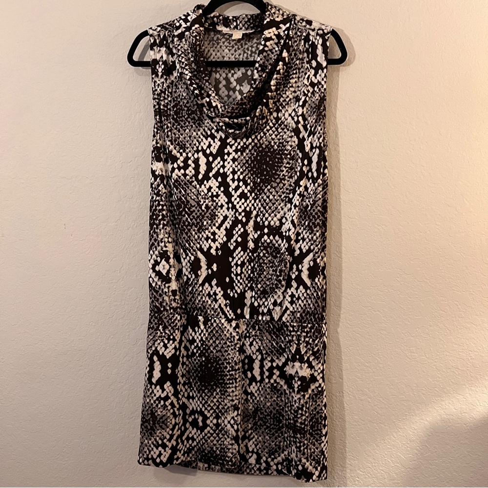 Michael Kors Sleeveless Cowl Neck Dress Black White Snake Print Size Medium